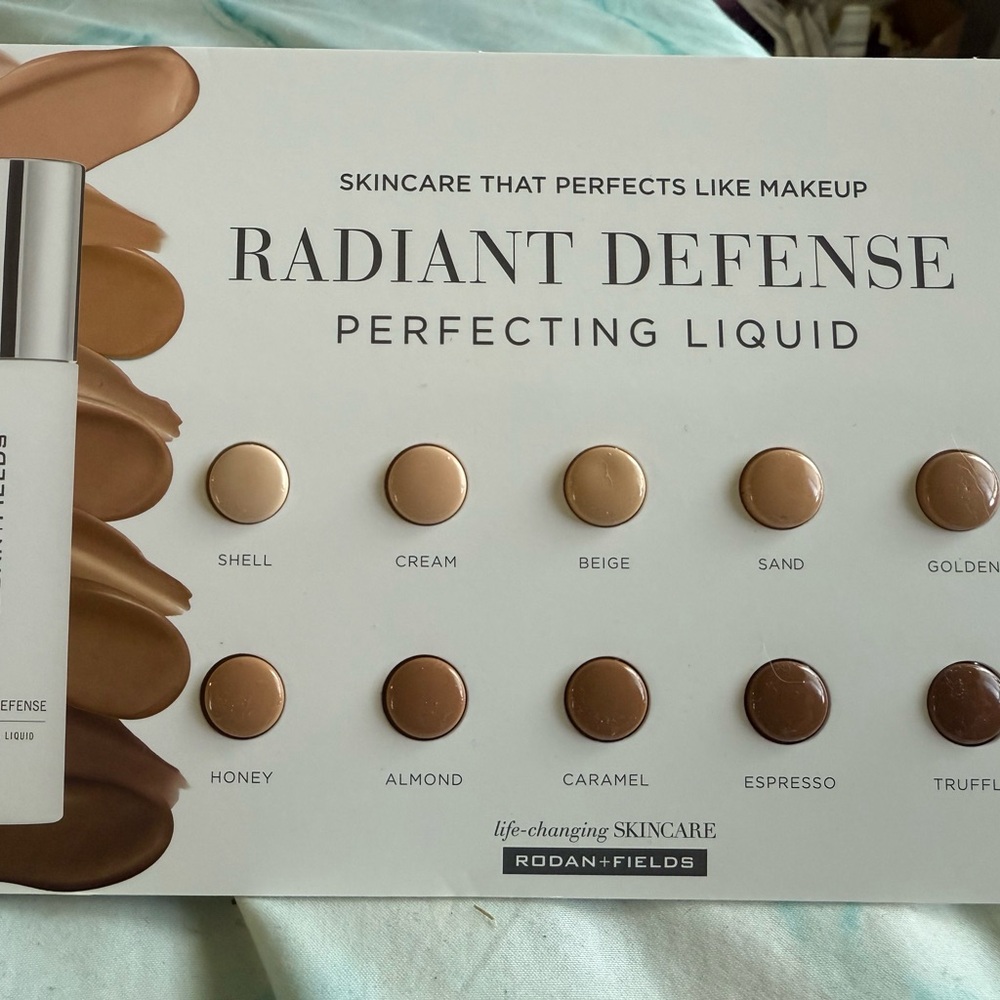 Rodan+Fields Radiant Defense Perfecting Liquid Sample Card